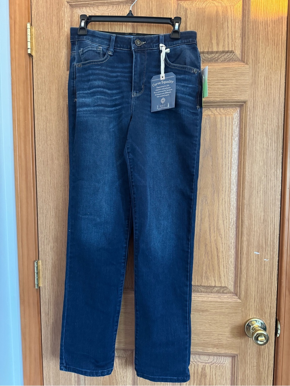 NWT Democracy “Ab”solution Curve Equality Jeans - Size 6